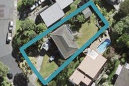 9 Capilano Place, Glenfield, Auckland