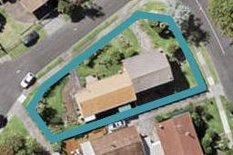 1/2 Rachael Place, Farm Cove, Auckland