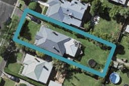18 Summer Street, Stanley Point, Auckland