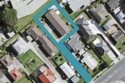 1/126 Clevedon Road, Papakura, Papakura