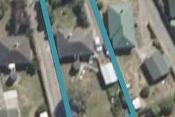 12 Ward Street, Bulls