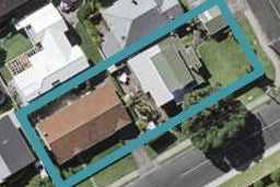2/98 Norwood Road, Bayswater, Auckland