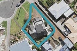 4A Roskill Way, Three Kings, Auckland