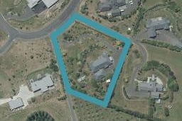 9 Fairmile Drive, Kinmont Park, Mosgiel