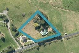 860 Baylys Coast Road, Dargaville