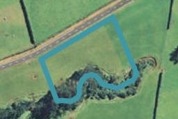 315 Monmouth Road, Pembroke, Stratford