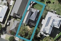 20 Waterview Road, Stanley Point, Auckland