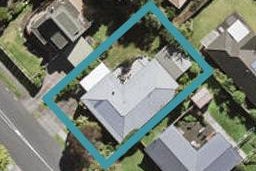 13 Unsworth Drive, Unsworth Heights, Auckland