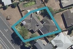 570 River Road, Fairfield, Hamilton