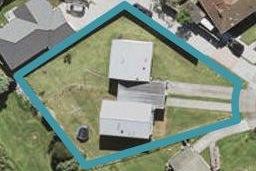 17A Bede Place, Māngere, Auckland