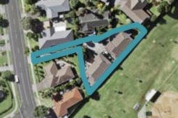 1/36 Nicholas Road, Somerville, Manukau