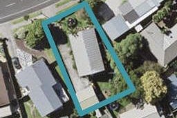 25 Gosford Drive, Botany Downs, Auckland