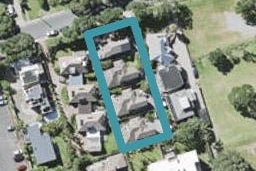 3/9 Montrose Terrace, Mairangi Bay, Auckland