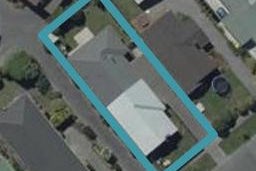 2/51 Roberta Drive, Somerfield, Christchurch