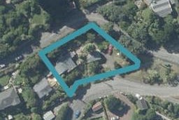 19 Adderley Terrace, Ravensbourne, Dunedin
