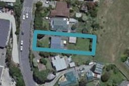 12 Handyside Street, Tawa, Wellington
