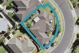 10 Toledo Avenue, Henderson, Auckland