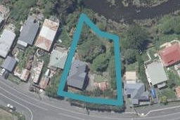 11 Bath Street, Brighton, Dunedin