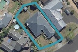 27 Montrose Crescent, Huntington, Hamilton