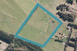 409 Brandon Hall Road, Bulls
