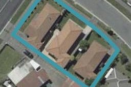 1/2 Thistledown Place, Woolston, Christchurch