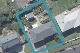 5 Queen Street, Brighton, Dunedin