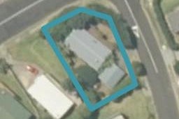 128 Onemana Drive, Onemana, Whangamatā