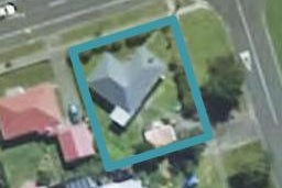 55 Pembroke Road, Stratford