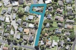 81 Island Bay Road, Beach Haven, Auckland