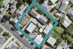 2/92 Awaroa Road, Sunnyvale, Auckland