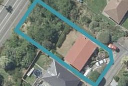 475 Kaikorai Valley Road, Bradford, Dunedin