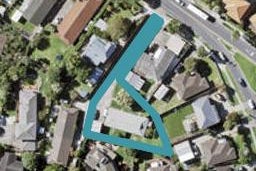 2/207 Bucklands Beach Road, Bucklands Beach, Auckland