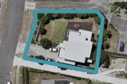 17 Pharazyn Avenue, Waikanae Beach, Waikanae
