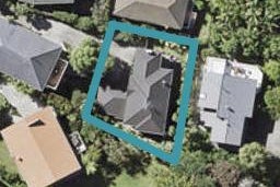 16A Mayfair Crescent, Mairangi Bay, Auckland