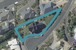 2 Portland Place, Shiel Hill, Dunedin