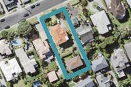 2/42 Knights Road, Rothesay Bay, Auckland