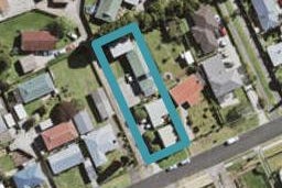 2/48 Woodside Road, Massey, Auckland