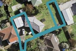 8F Rainbow Place, Wattle Downs, Auckland