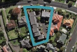2/12 Pukerangi Crescent, Ellerslie, Auckland