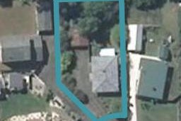 2 Rennie Place, The Pines Beach, The Pines Beach