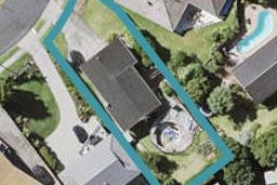 11A Pickwick Parade, Mellons Bay, Auckland
