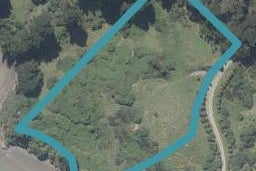 44 District Road, Roseneath, Dunedin
