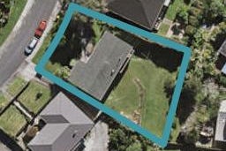 16 Martin Crescent, Northcote, Auckland