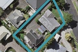 4 Blackett Crescent, Meadowbank, Auckland