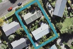 1/32 Gatman Street, Birkdale, Auckland