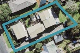 1/8 Drome View Place, Beach Haven, Auckland