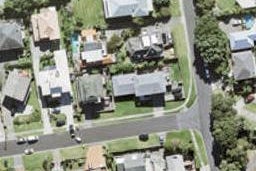 2/30 Ridge Road, Waiake, Auckland