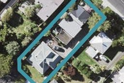 2/85 Beach Road, Mellons Bay, Auckland