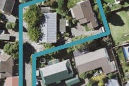 2/27 De Quincey Terrace, Highland Park, Auckland