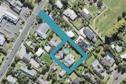 7B Greenhithe Road, Greenhithe, Auckland